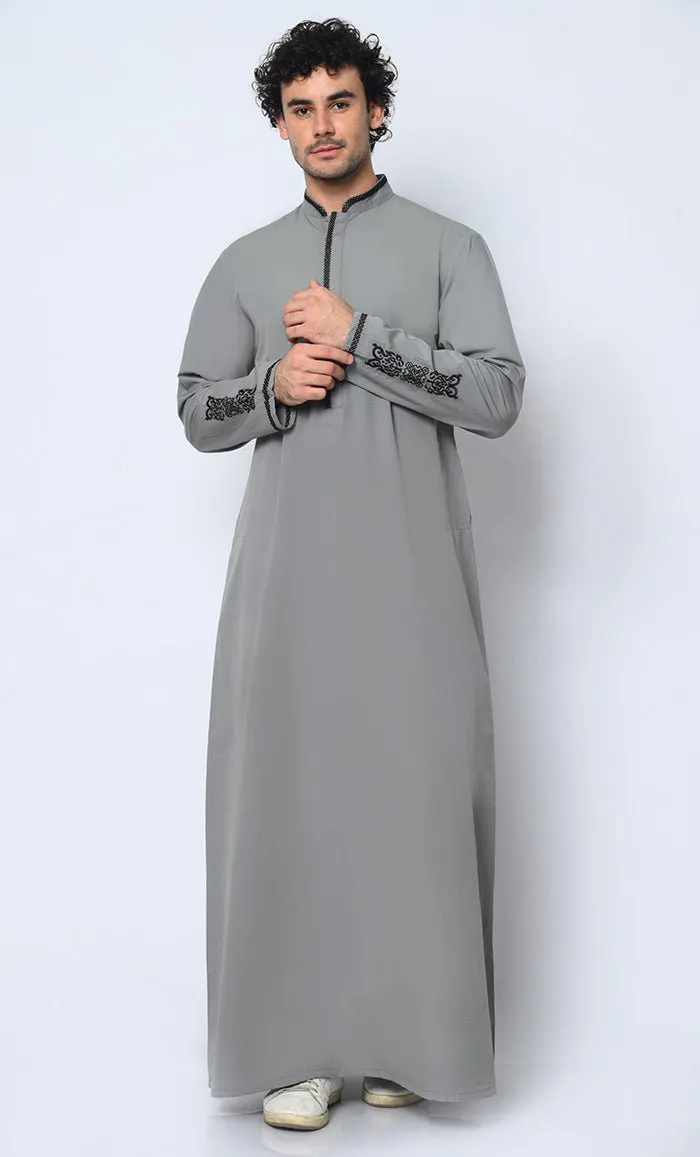 Arabic Elegance: Men's Embroidered Grey Thobe With Pockets - Final Sale