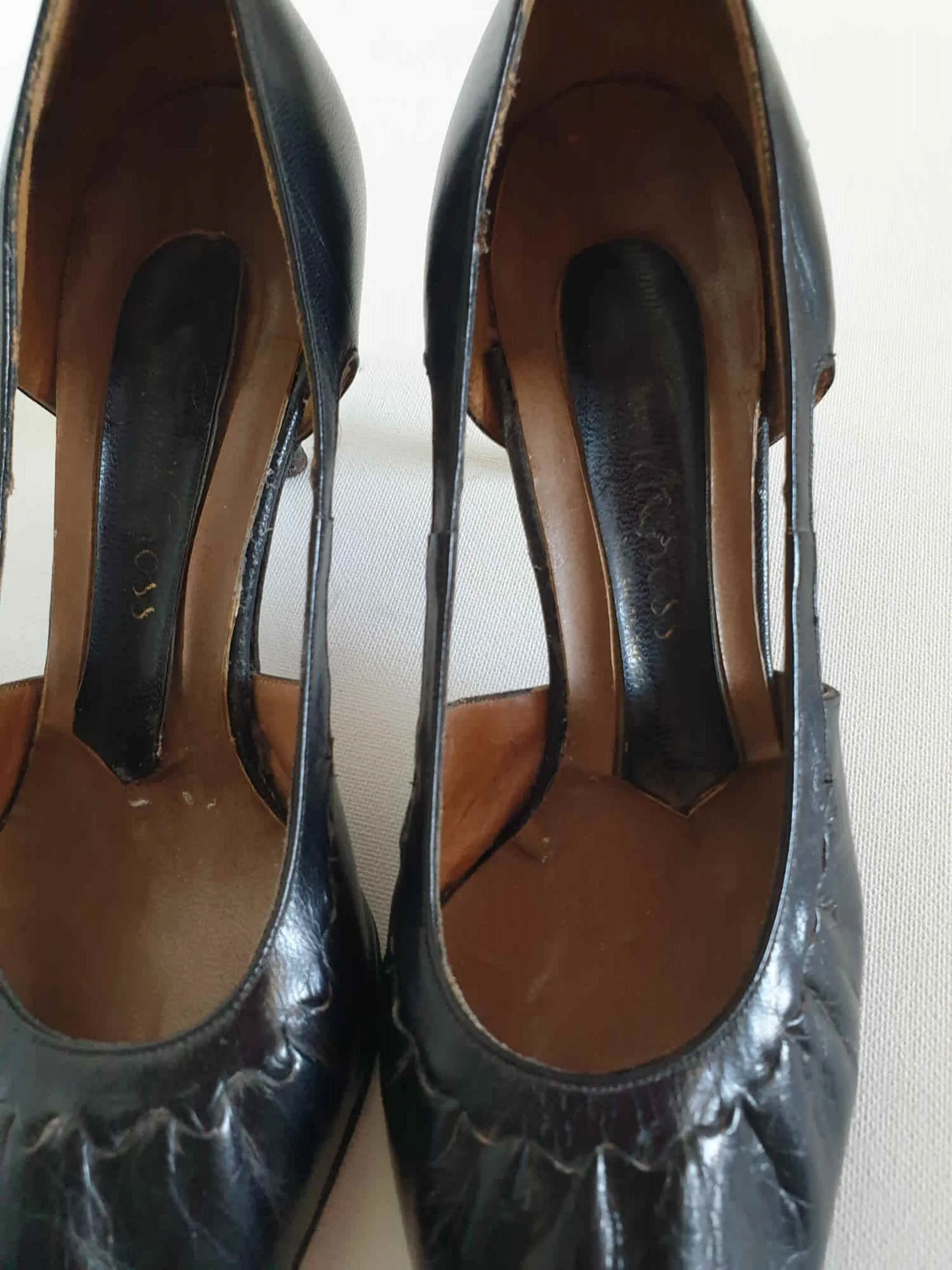 Black Leather Shoes With Cut Out Sides by Gold Cross - 1960s - Size 5.5C