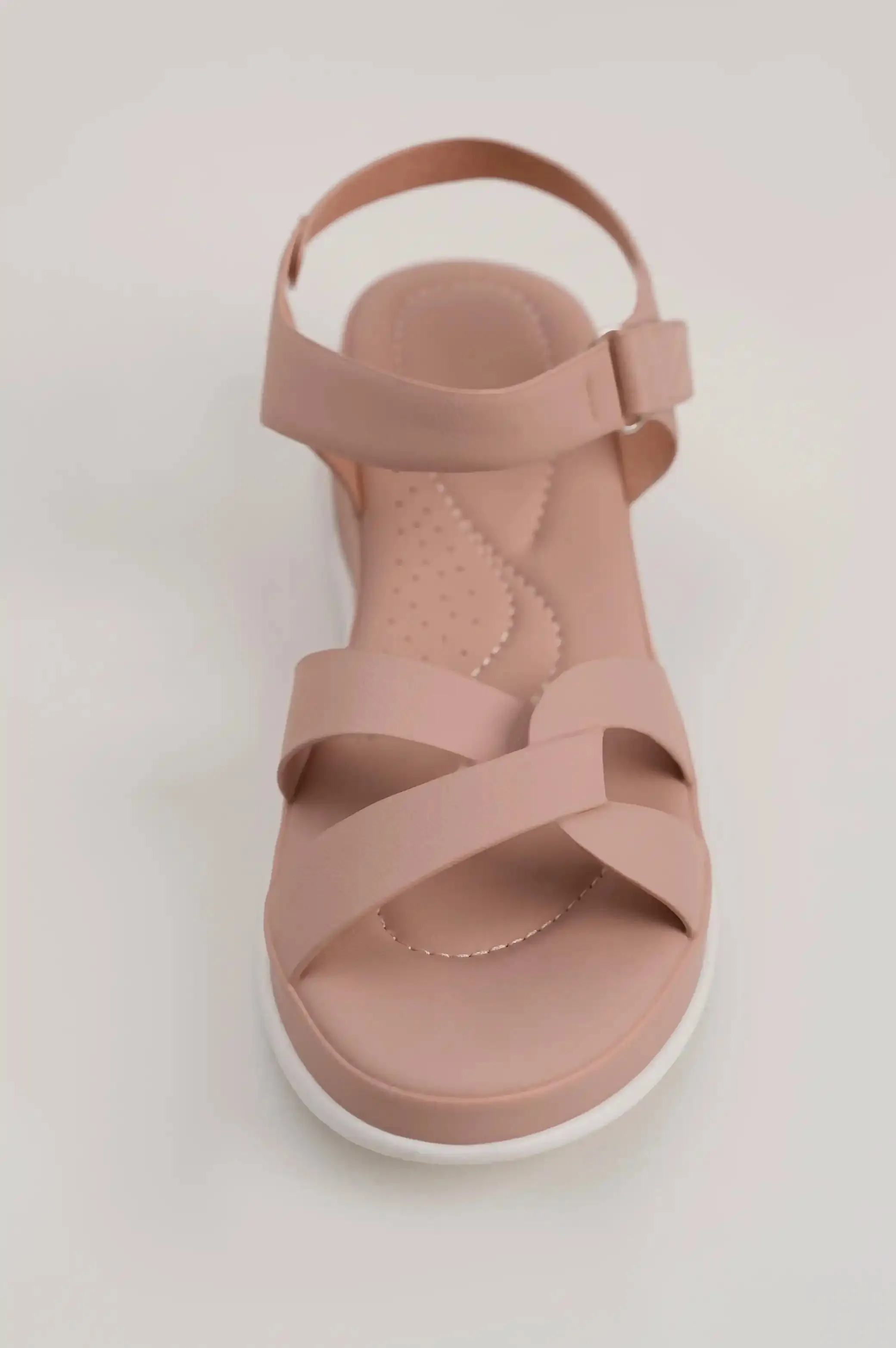 CRISS-CROSS SANDAL