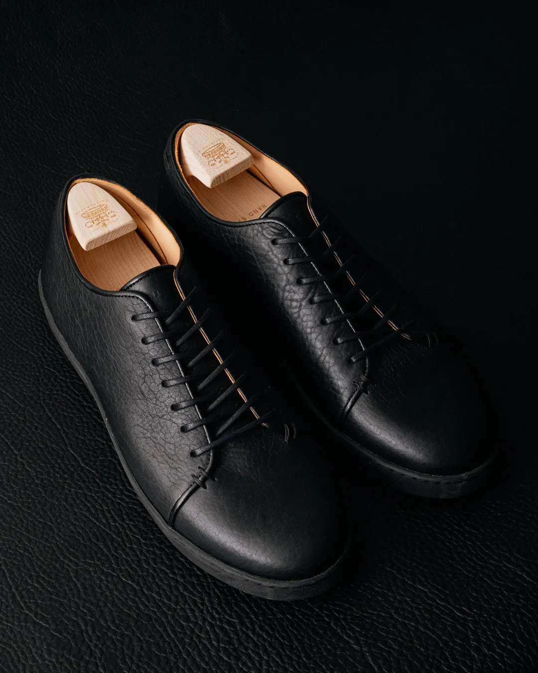 Harlestone Derby - Black Horween Buffalo