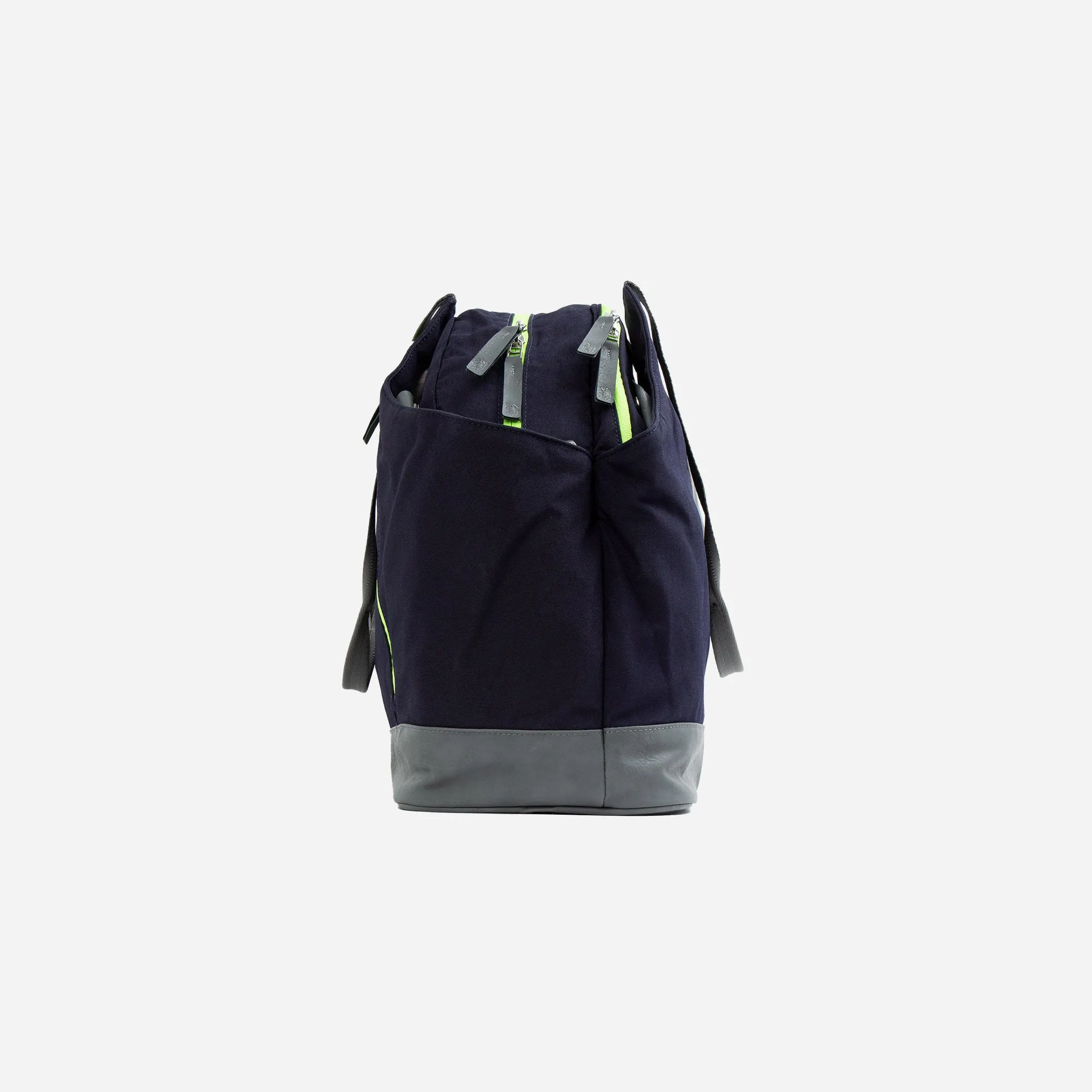 London Tennis Duffel / Tote