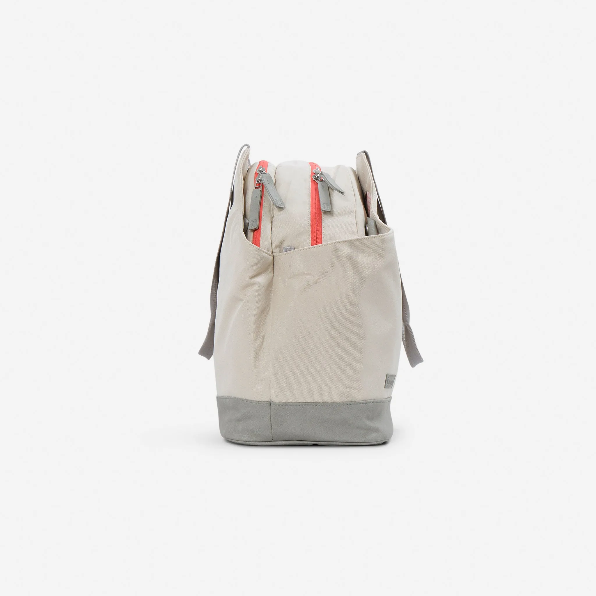 London Tennis Duffel / Tote