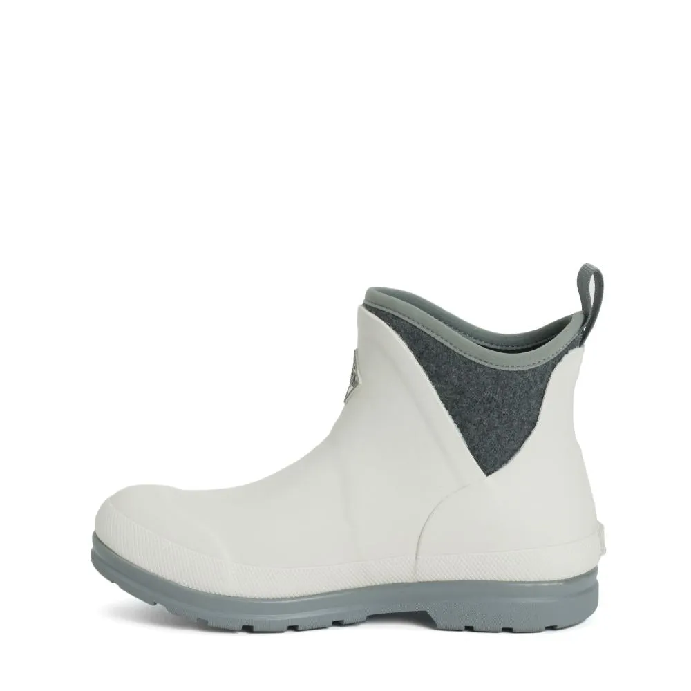 'Muck' Women's Muck Originals Ankle WP Boot - White / Grey