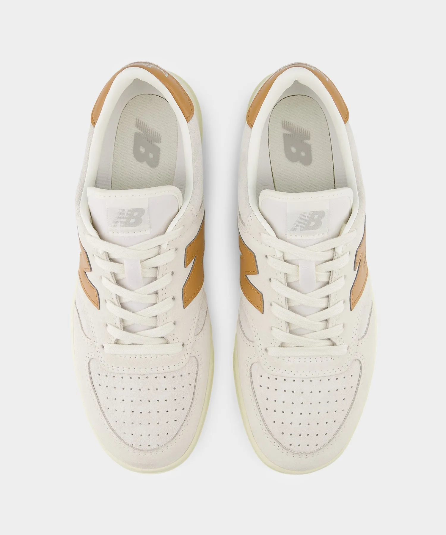 New Balance T500 Court in White   Tan