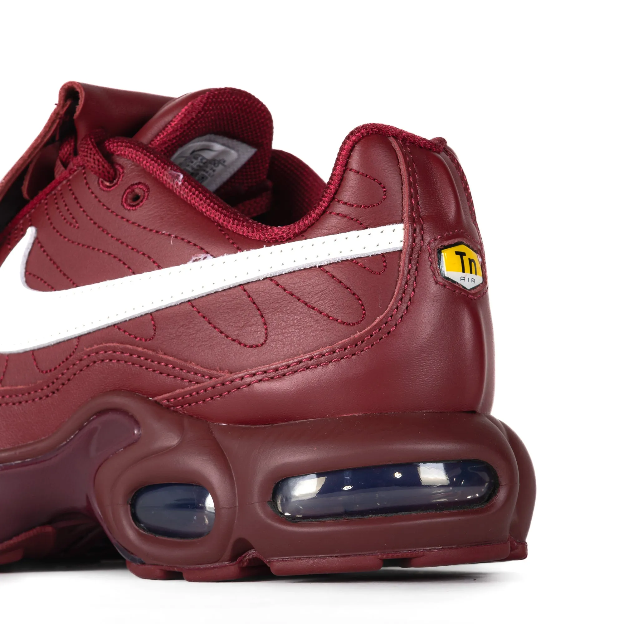 Nike Air Max Plus Team Red/Sail HM5654-600