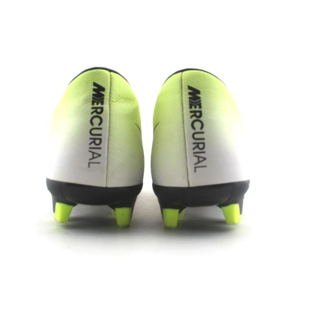 NIKE  MERCURIAL VICTORY