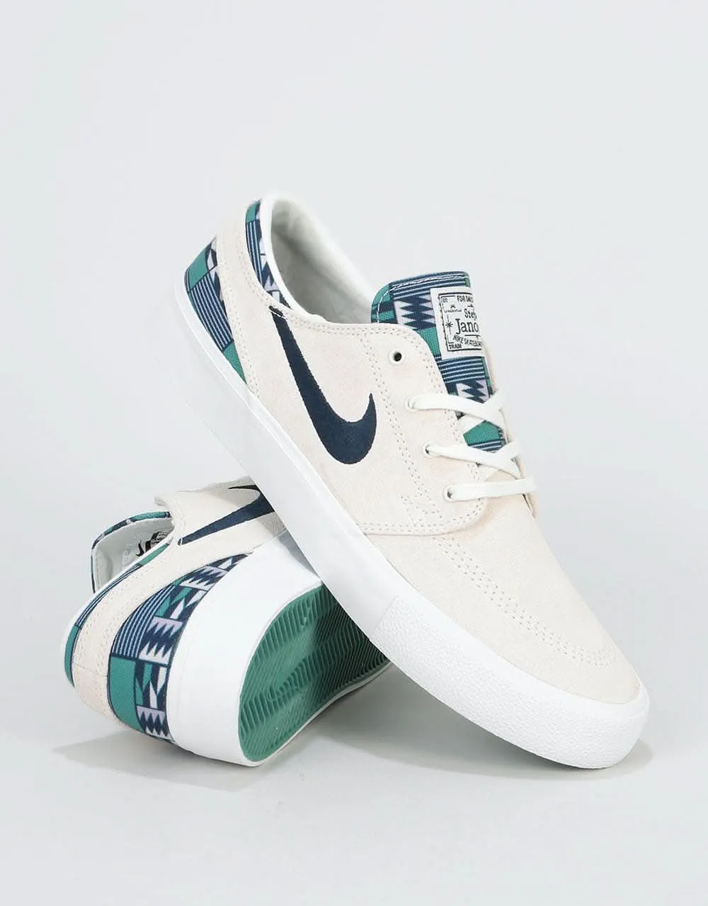 Nike SB Zoom Janoski RM Premium Skate Shoes - Summit White/Obsidian