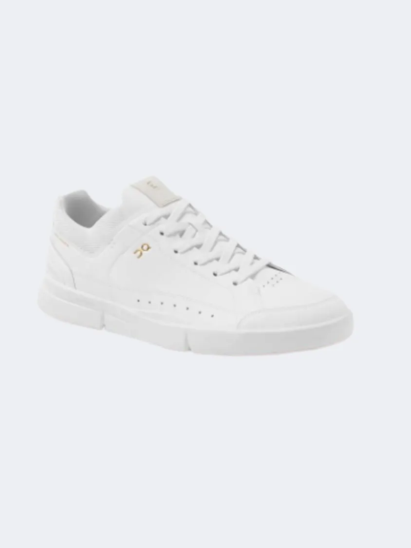 On The Roger Centre Court  Men Lifestyle Shoes White