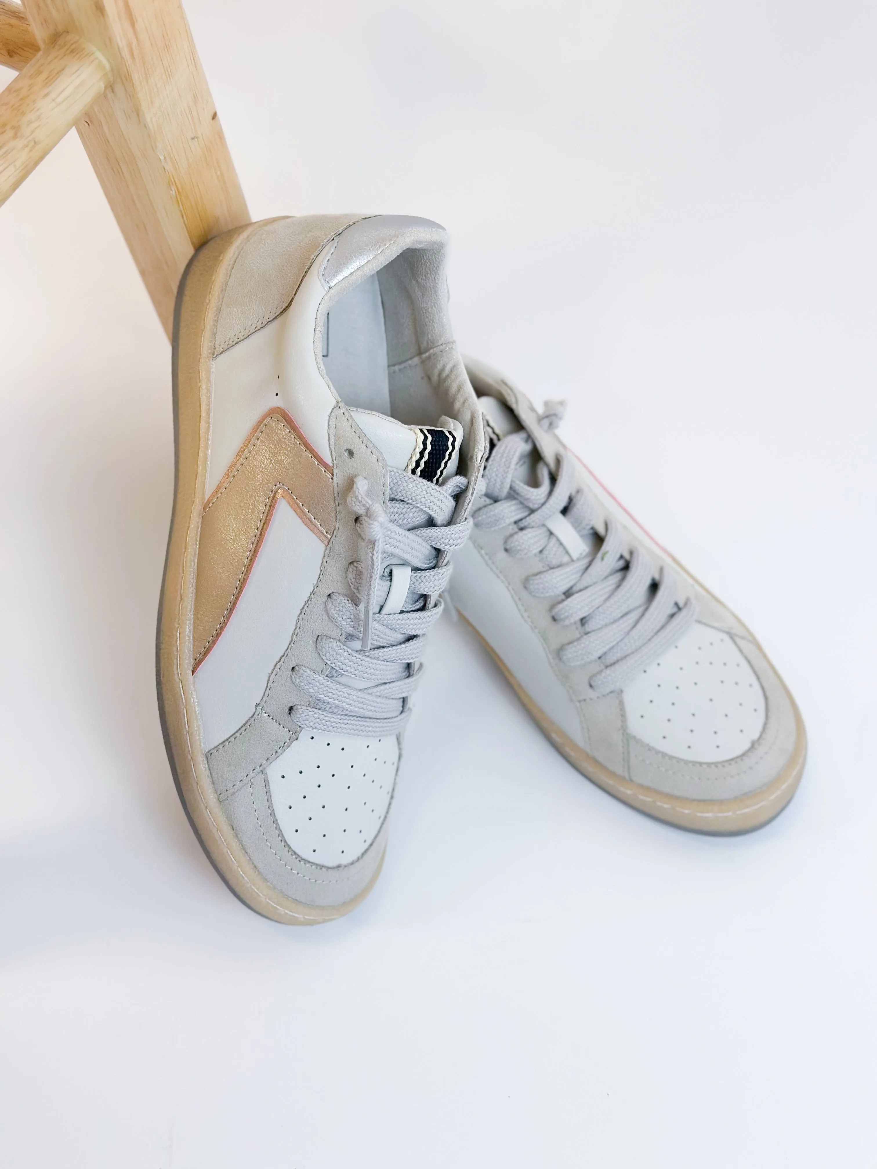 Salma Sneakers - Gold