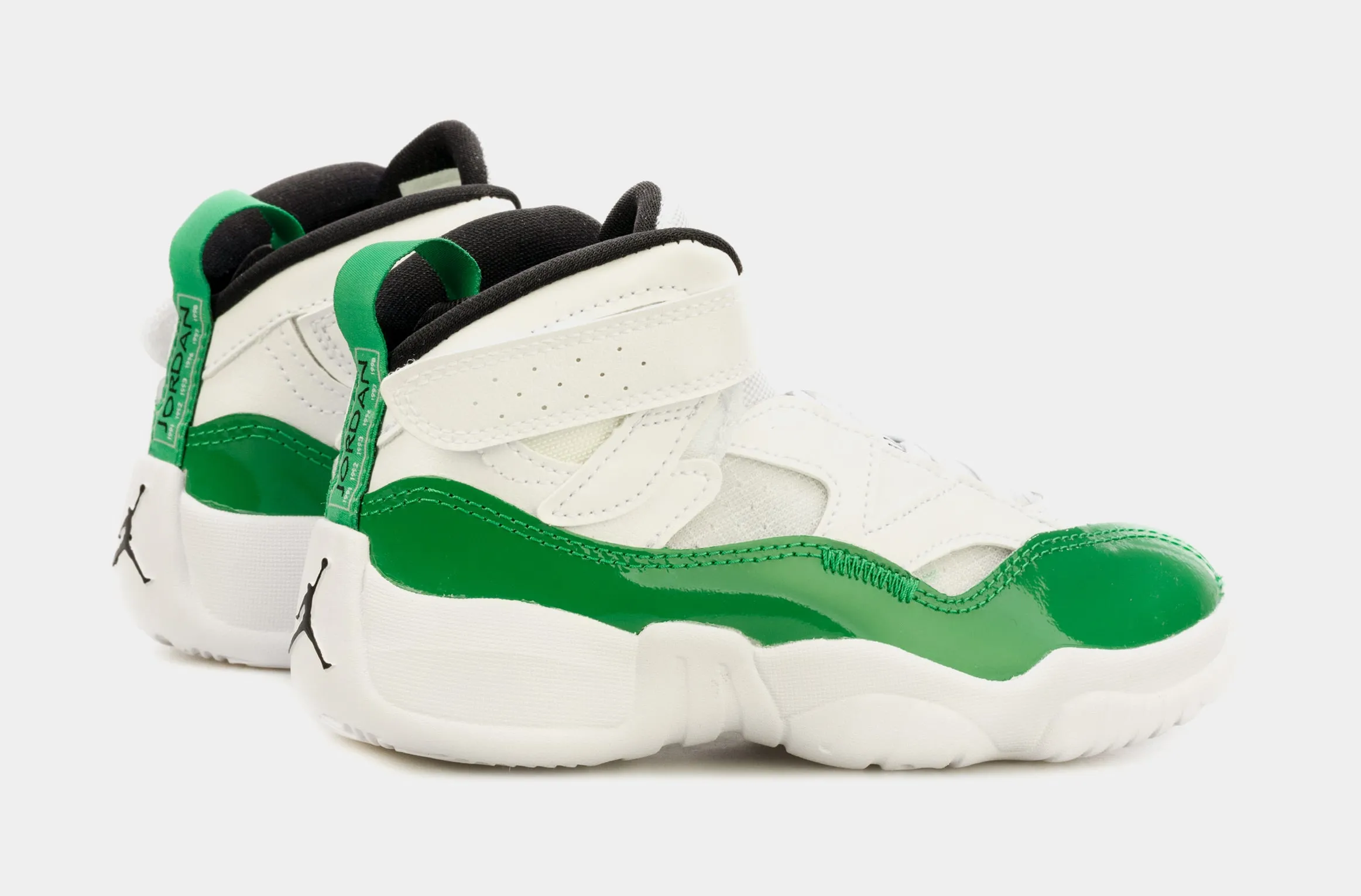 Two Trey Grade School Basketball Shoes (White/Green)