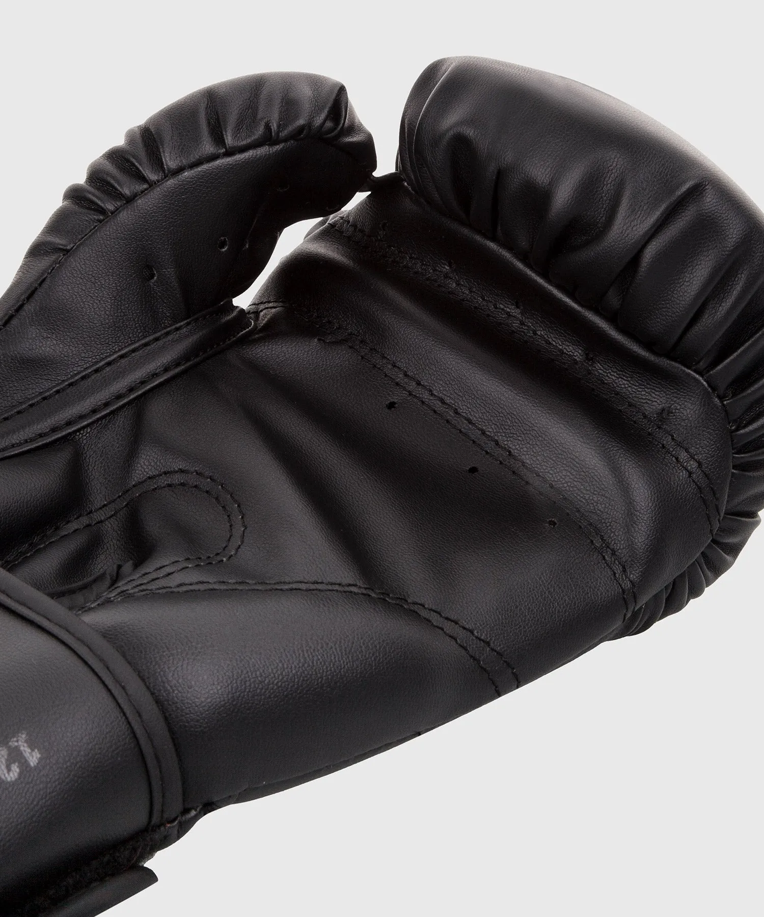 Venum Contender Boxing Gloves - Black/Black