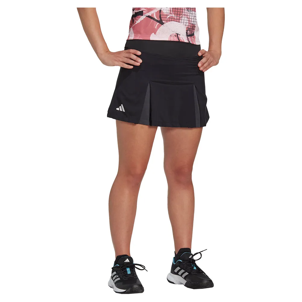 Women's Club Pleated Tennis Skort Black